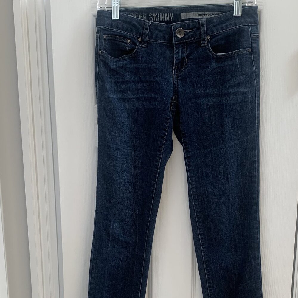 DKNY Jeans Mercer Skinny Size 4 Dark Wash